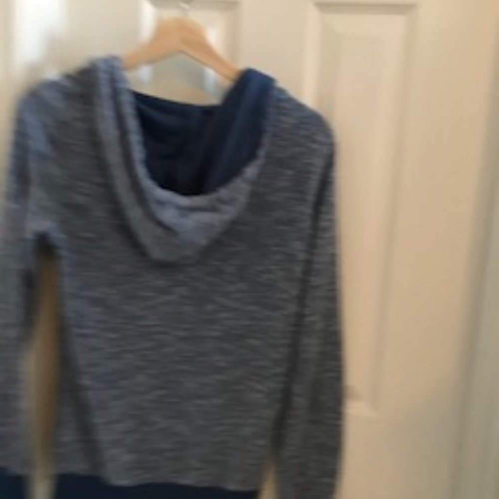 Blue Roxy Sweatshirt - Picture 3 of 3
